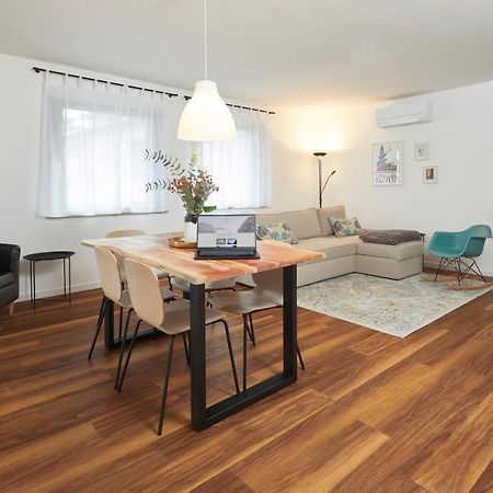 La Casa Di Riva Appartement Buitenkant foto